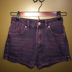Size 0 Bullhead Denim Co. “Mom Short”